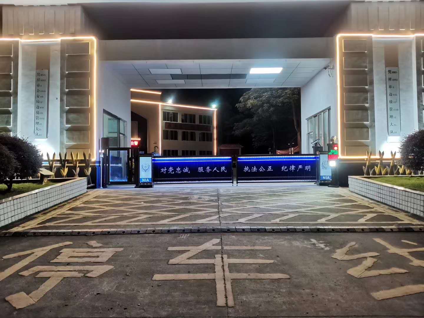 部隊(duì)出入人臉識(shí)別考勤