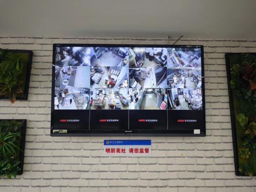 航天科工三院后勤集團職工食堂“明廚亮灶”讓餐飲安全一目了然